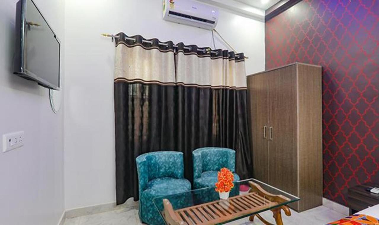 فندق Fabexpress Ss Grand Banthra Sikandarpur المظهر الخارجي الصورة